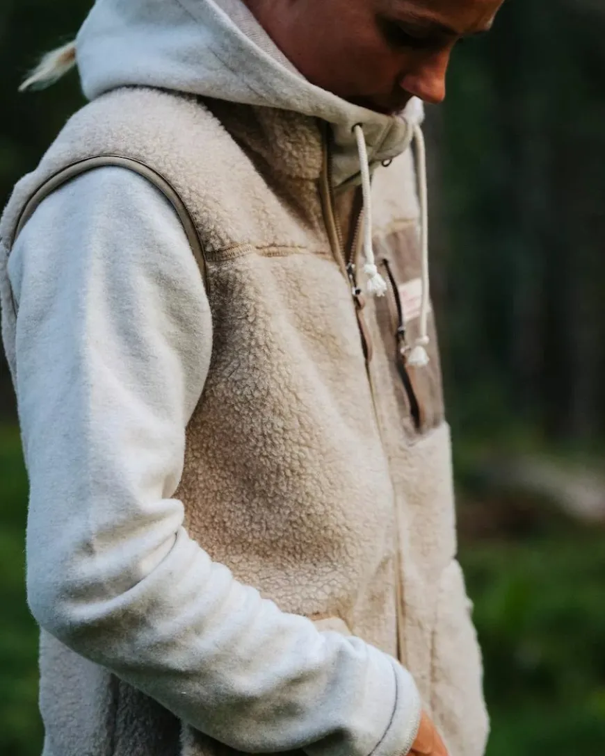 Heroes Wool Fleece Vest Women