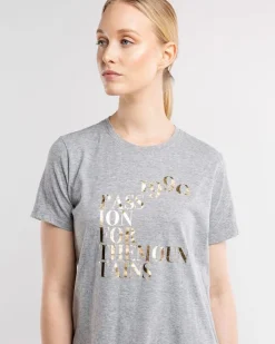 Naomi T Shirt Women