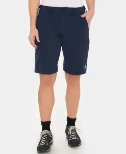 Versatility Shorts Women